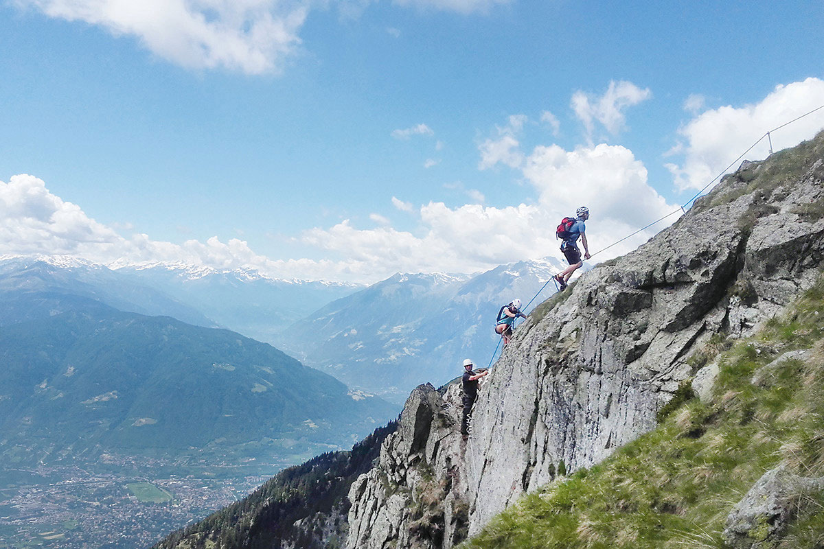 Klettersteig-Ifinger-1200x800